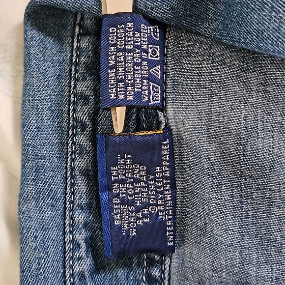 Vintage Disney Winnie-the-Pooh & Friends Embroidered Chambray Shirt Size… - Picture 4 of 16